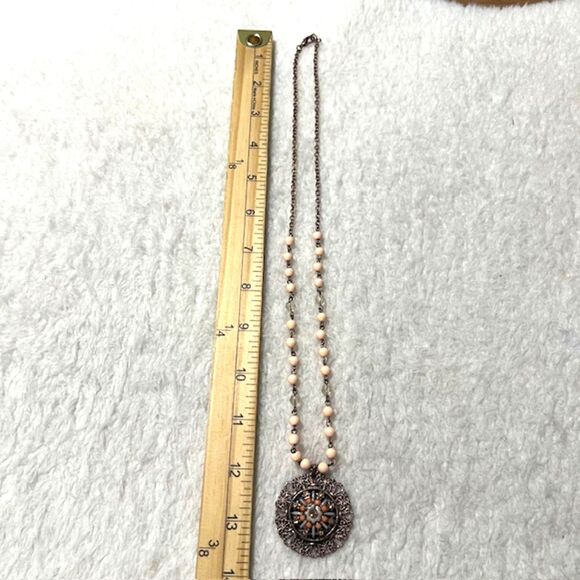 Peach Beads Copper Tone Chain Large Flower Pendant Boho Necklace - Picture 8 of 8